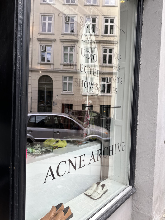 Acne Archive