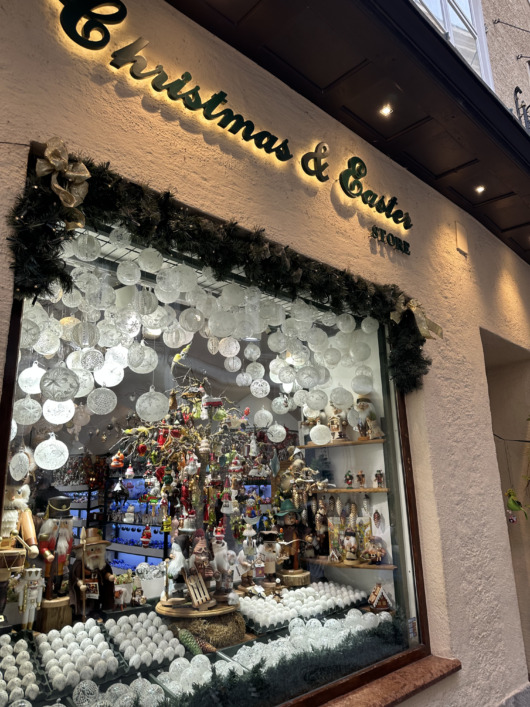 Christmas & Easter Store, Salzburg